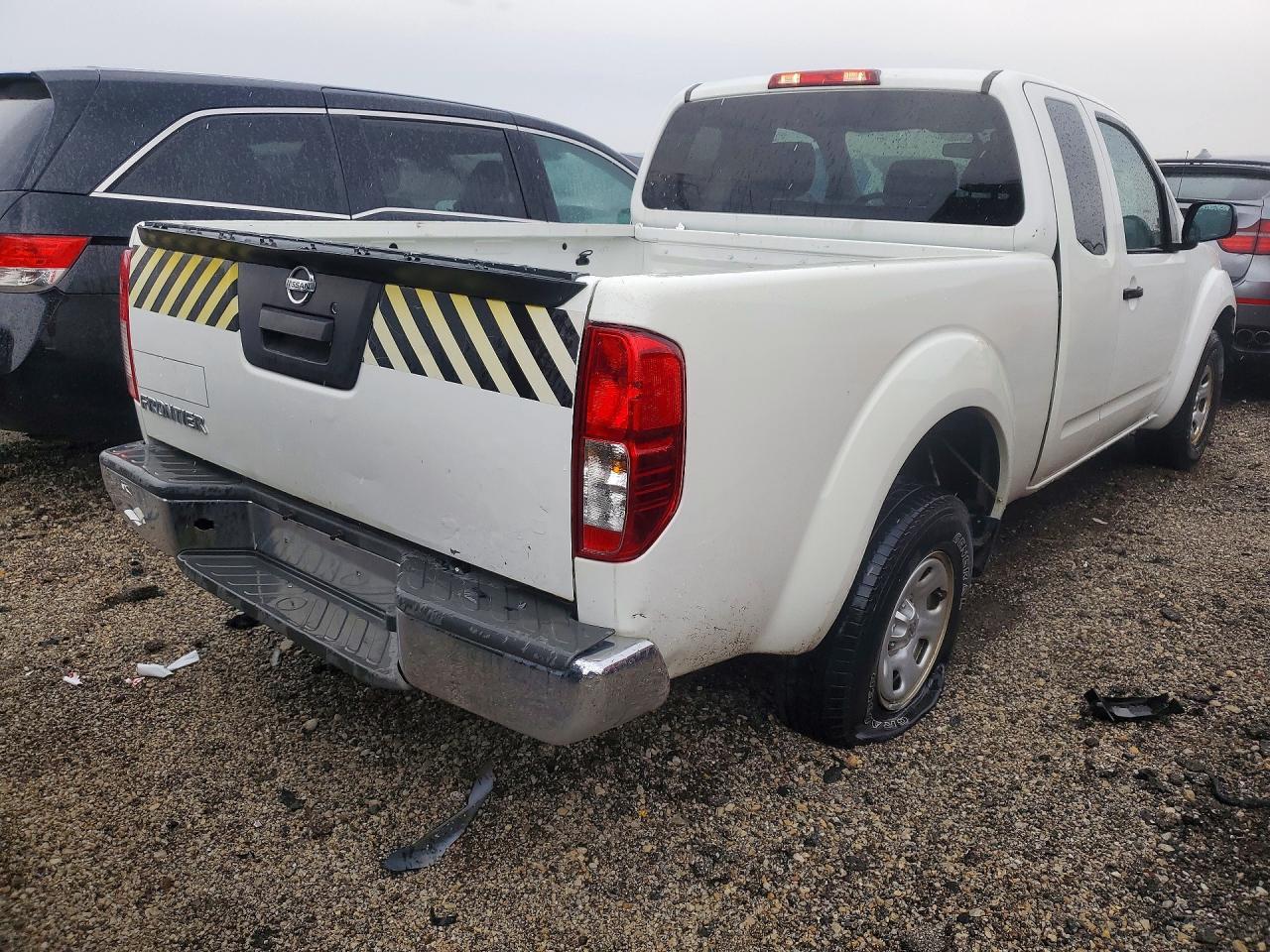 2015 Nissan Frontier S