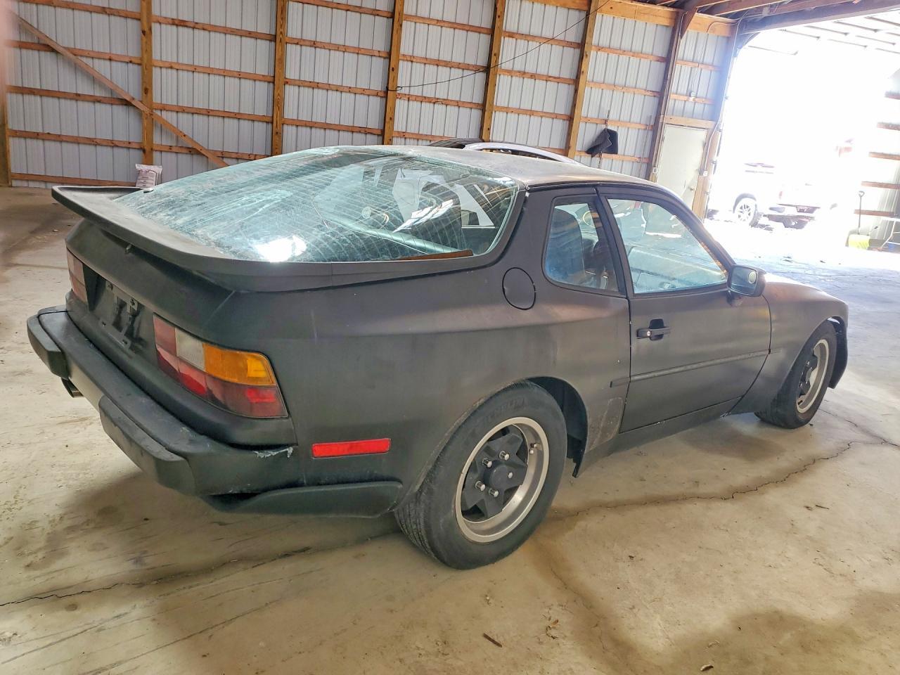 1984 Porsche 944