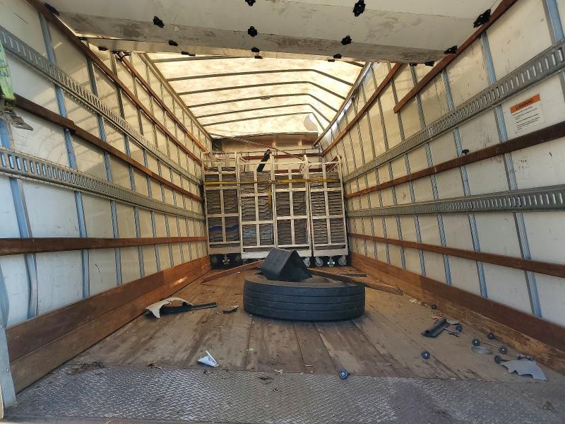 2022 International MV607-BOX Truck