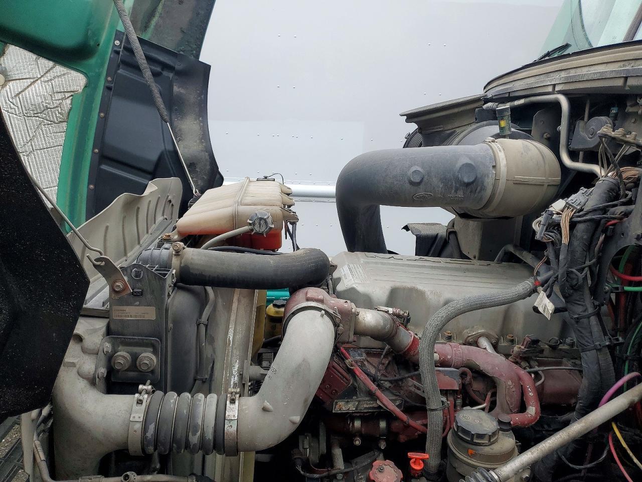 2017 Mack Cxu612 Semi Truck