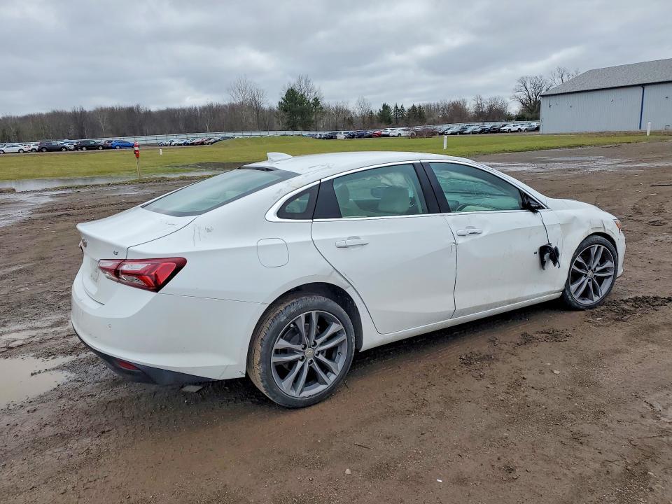 2024 Chevrolet Malibu Premier