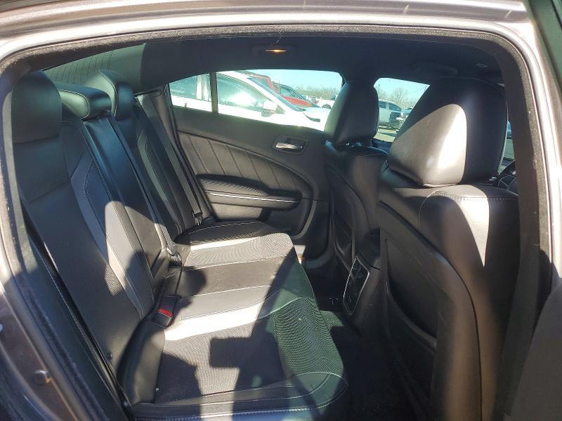 2018 Dodge Charger r