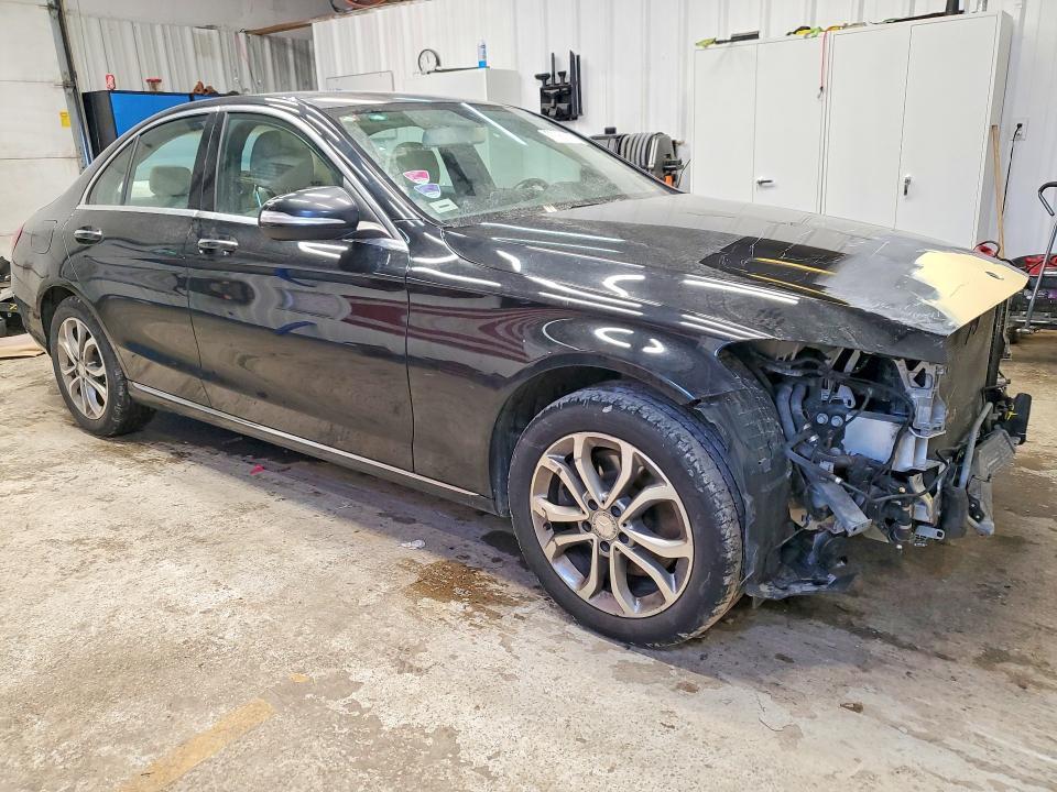 2015 Mercedes-Benz 300 c