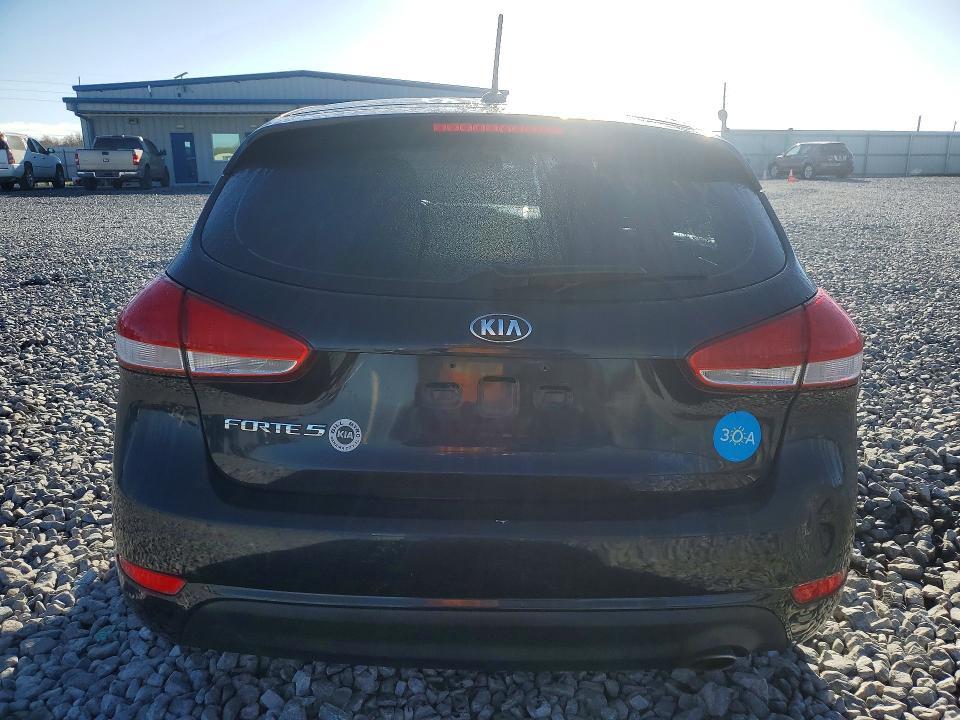 2017 KIA Forte5 lx