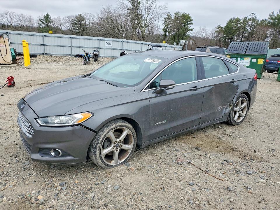 2015 Ford Fusion se Hybrid