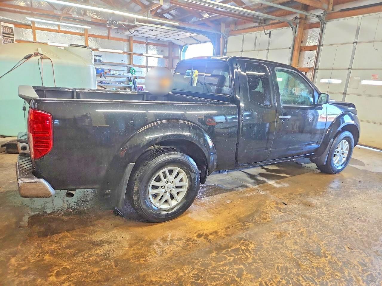 2017 Nissan Frontier SV