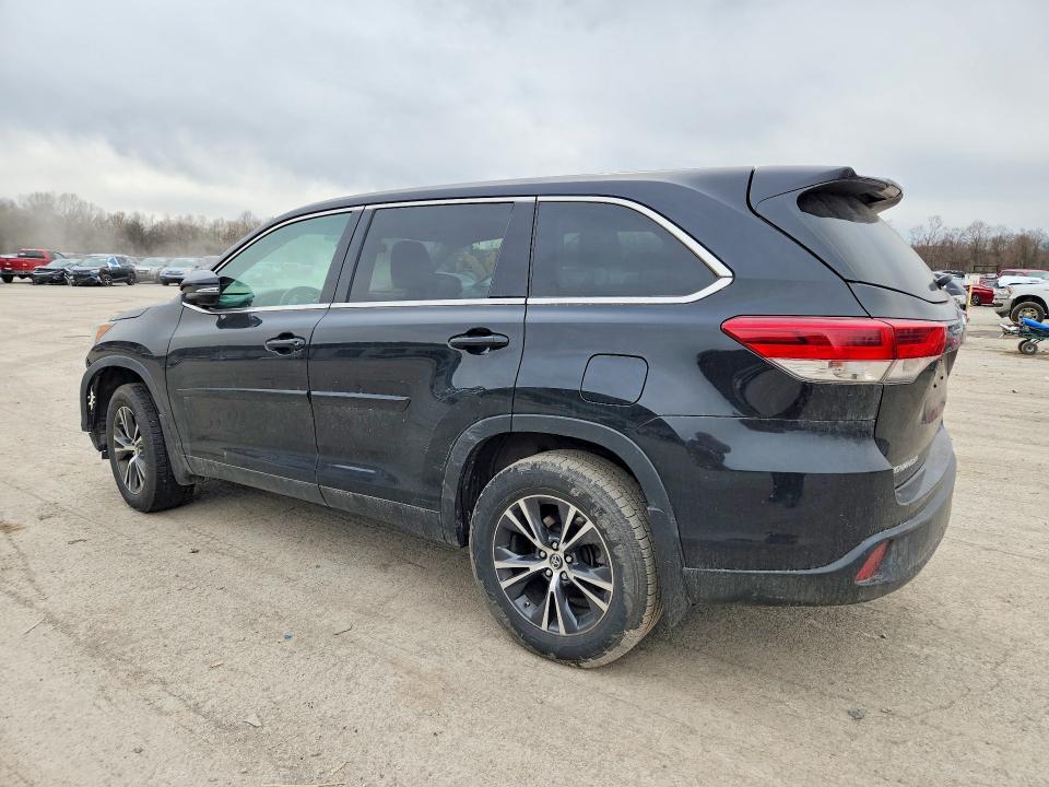2019 Toyota Highlander le