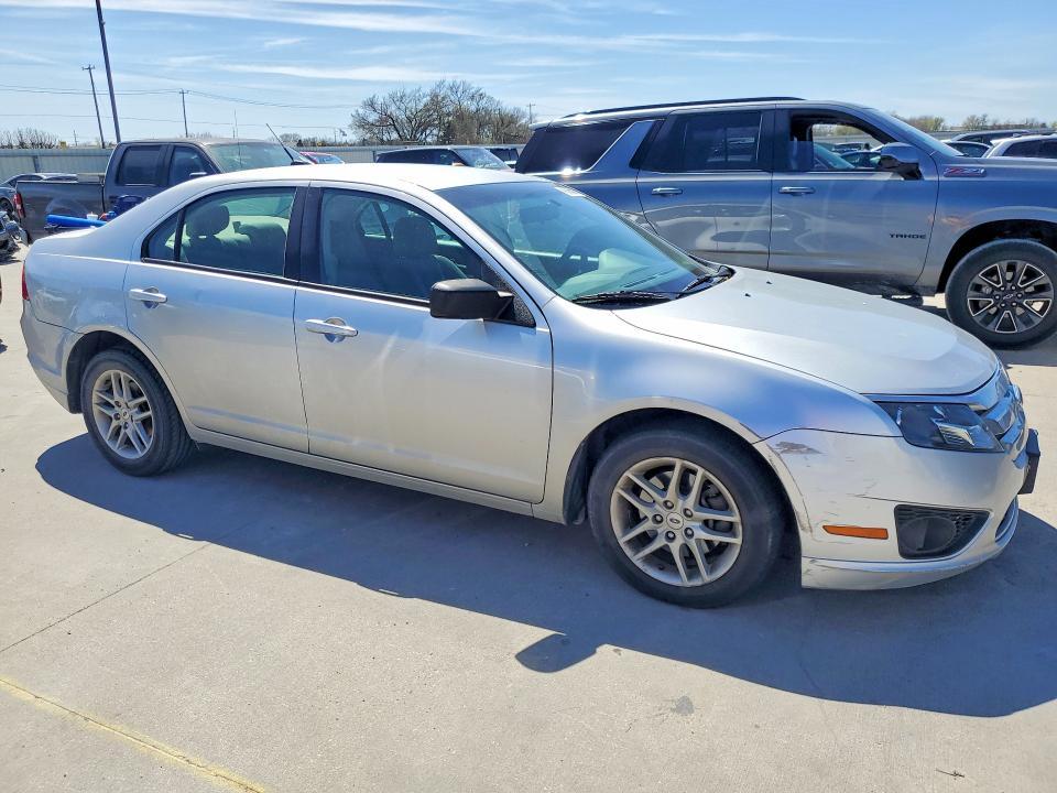 2012 Ford Fusion s