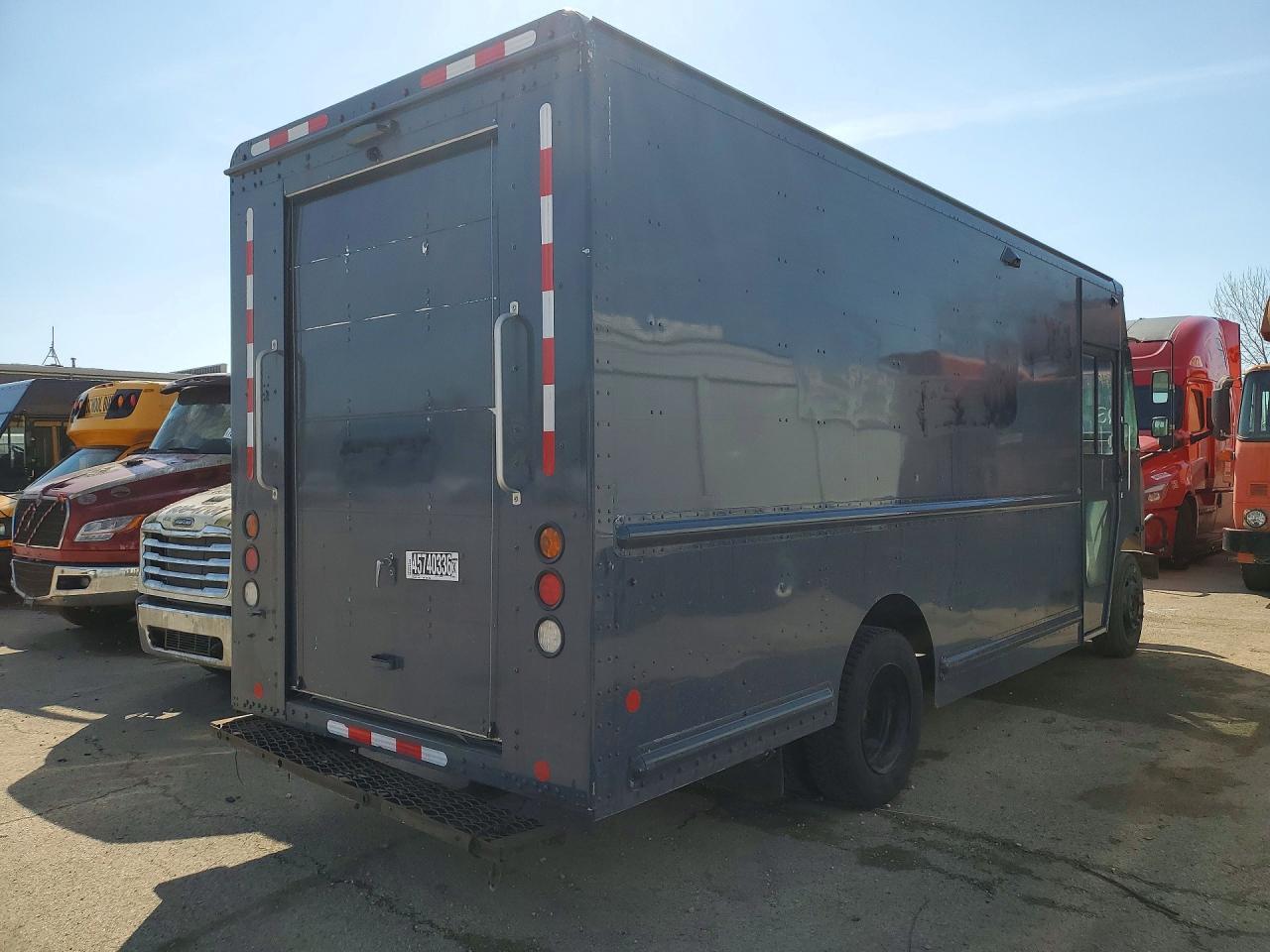 2021 Freightliner MT45G Chassis Delivery Truck