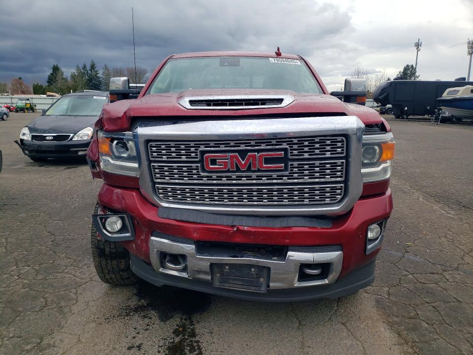 2018 GMC Sierra K2500 Denali