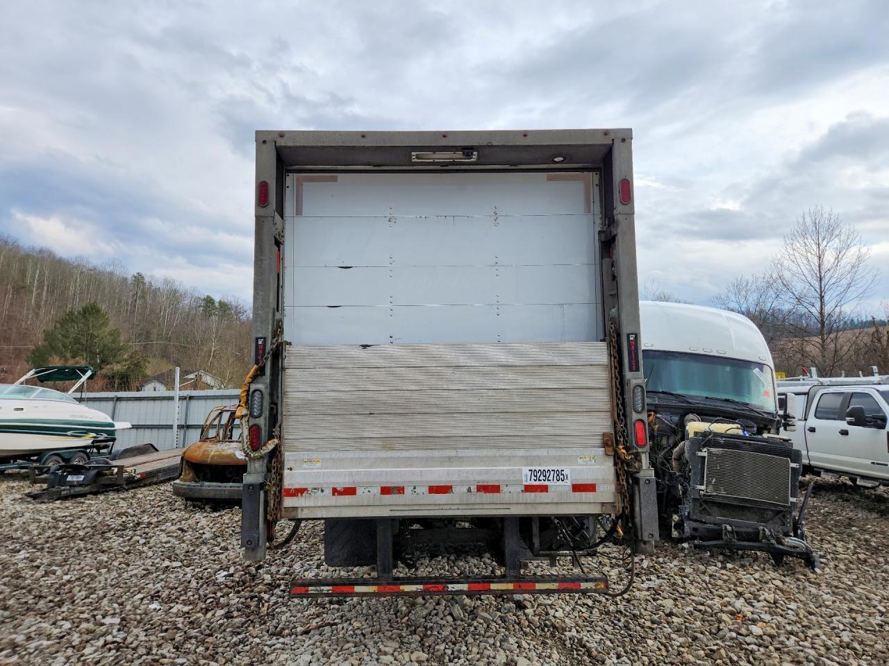 2022 Freightliner Business Class M2 BOX Truck