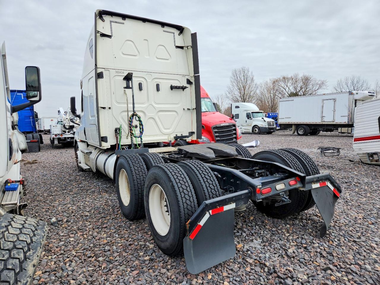 2020 Freightliner Cascadia 126 Semi Truck