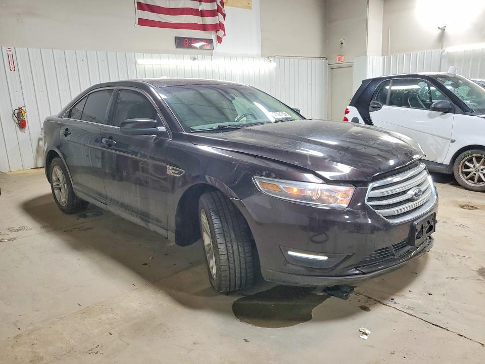 2014 Ford Taurus sel