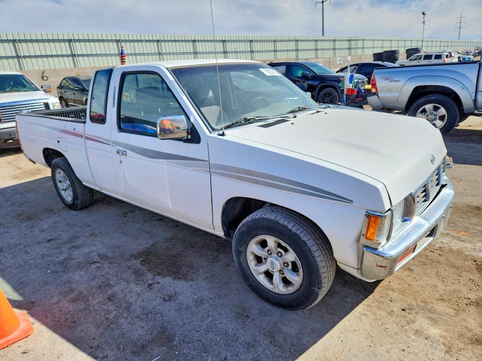 1997 Nissan Truck XE