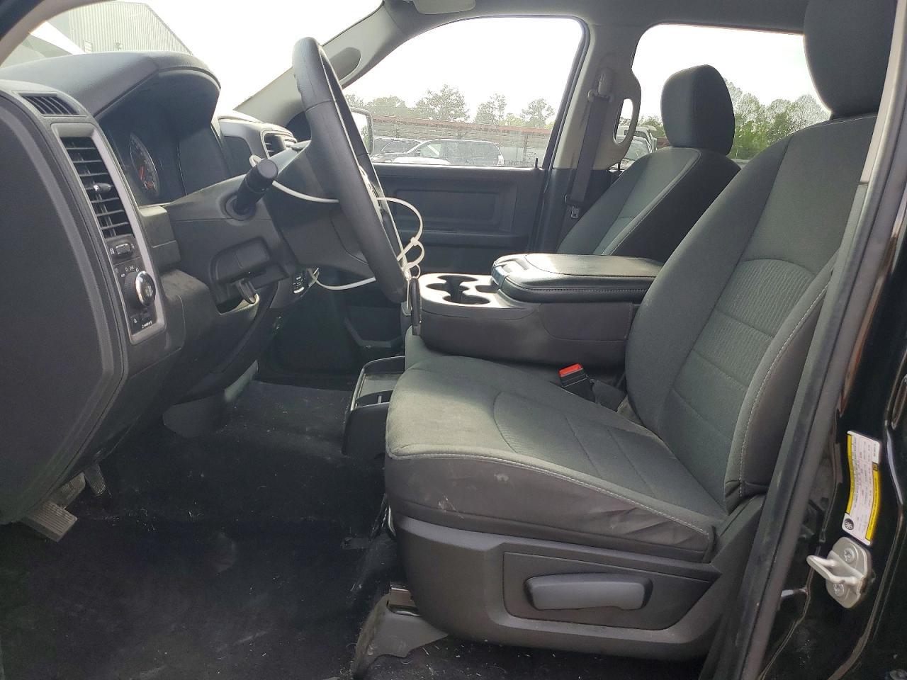 2024 Dodge RAM 1500 Classic Tradesman
