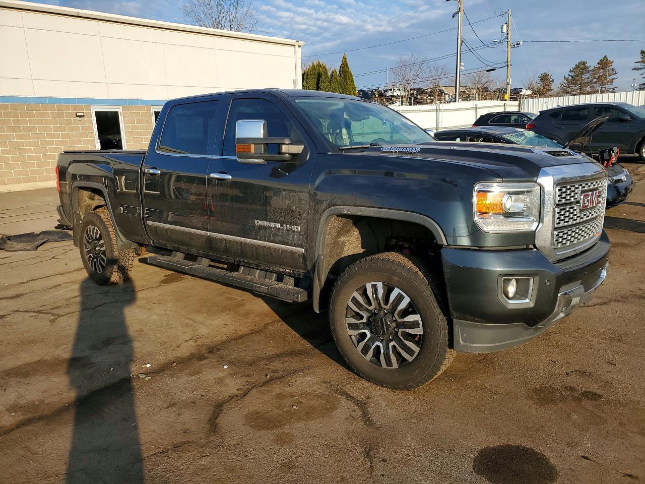 2018 GMC Sierra K2500 Denali