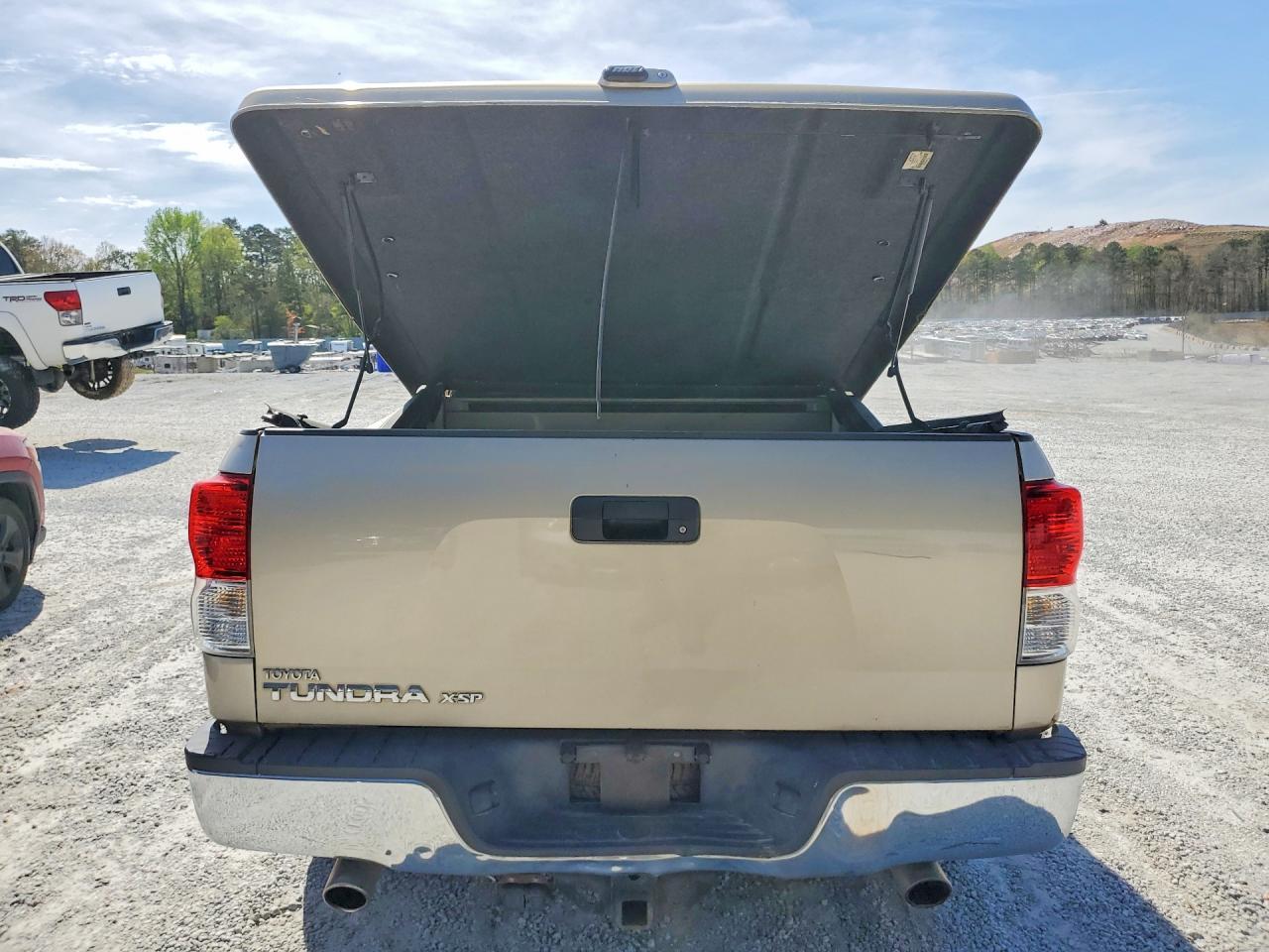 2010 Toyota Tundra Grade