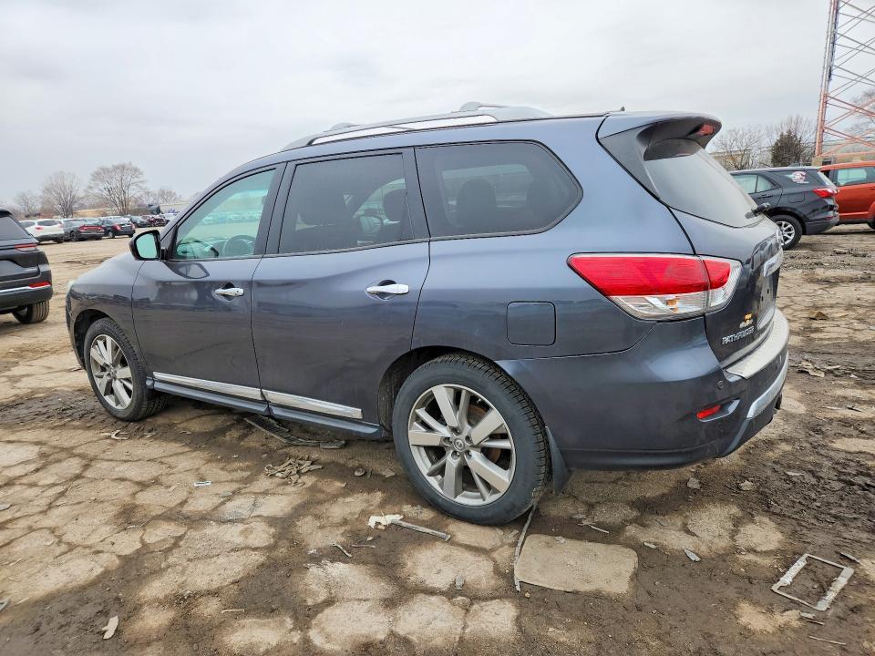 2013 Nissan Pathfinder s