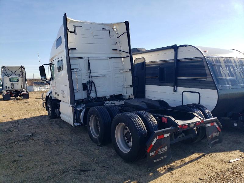 2019 Volvo VNL Semi Truck