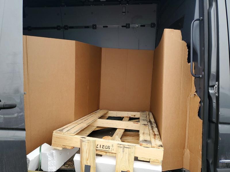 2015 Mercedes-Benz Sprinter 2500 Delivery van