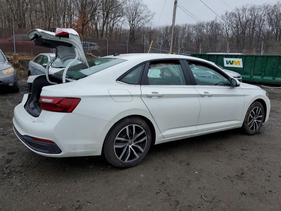 2025 Volkswagen Jetta se