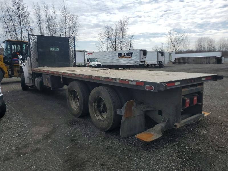 2017 Freigliner 2017 Freightliner Business Class M2 Flatbed Truck