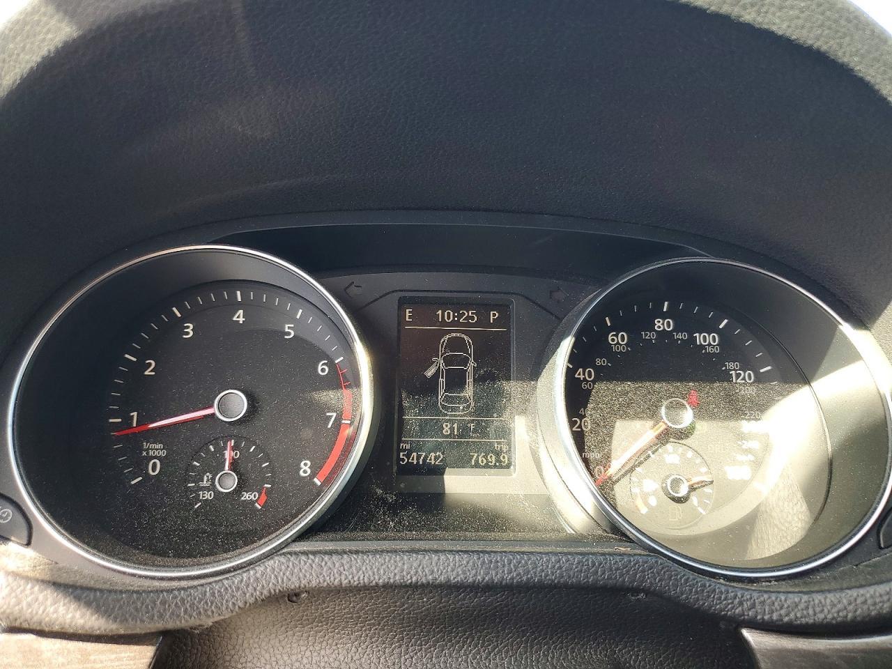 2018 Volkswagen Passat se
