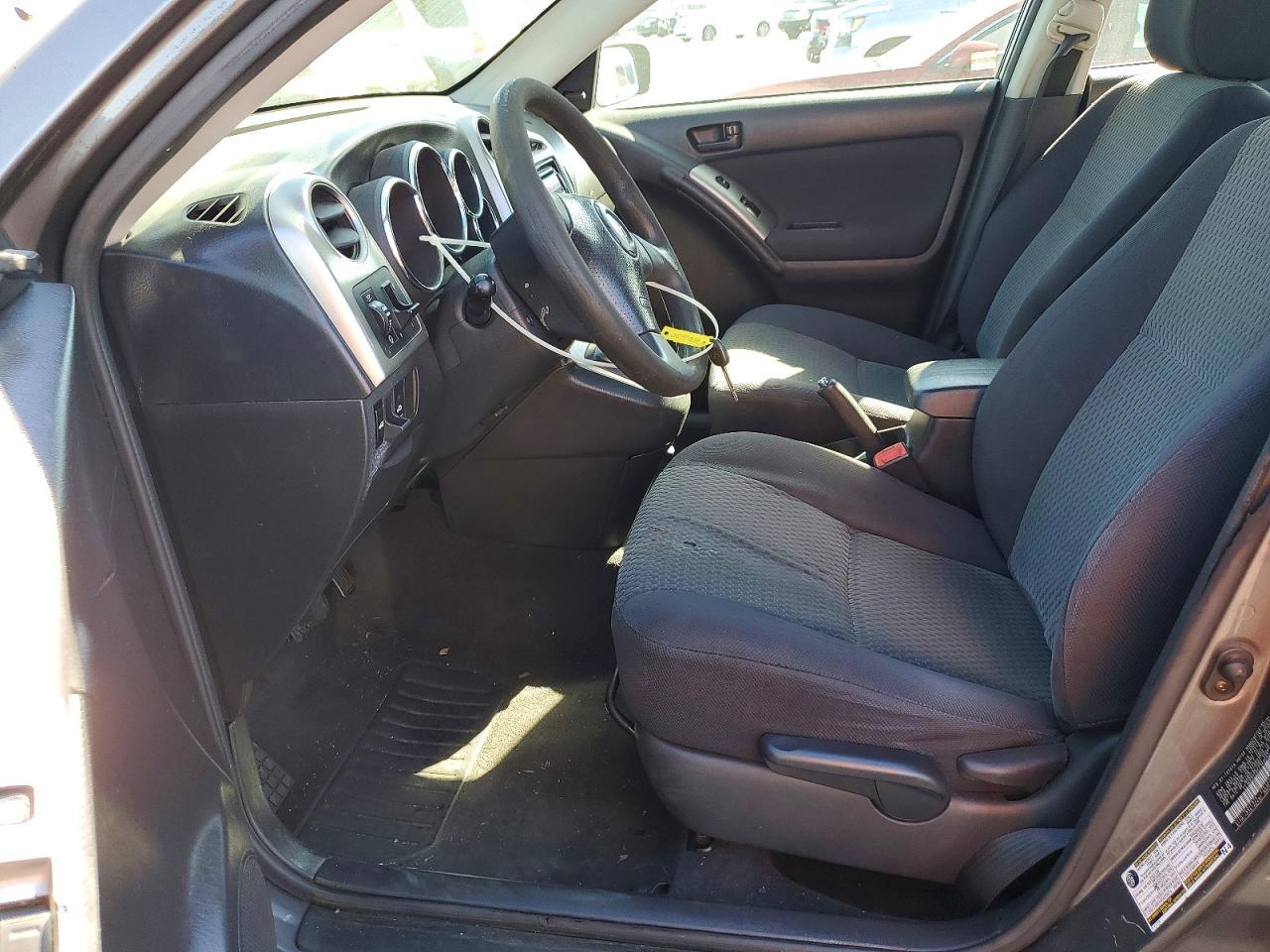 2005 Toyota Matrix Base