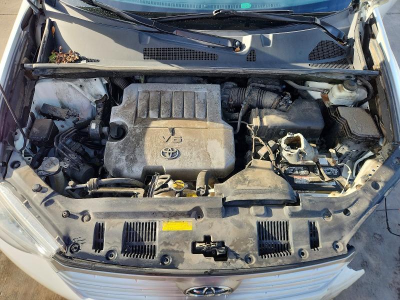 2013 Toyota Highlander se
