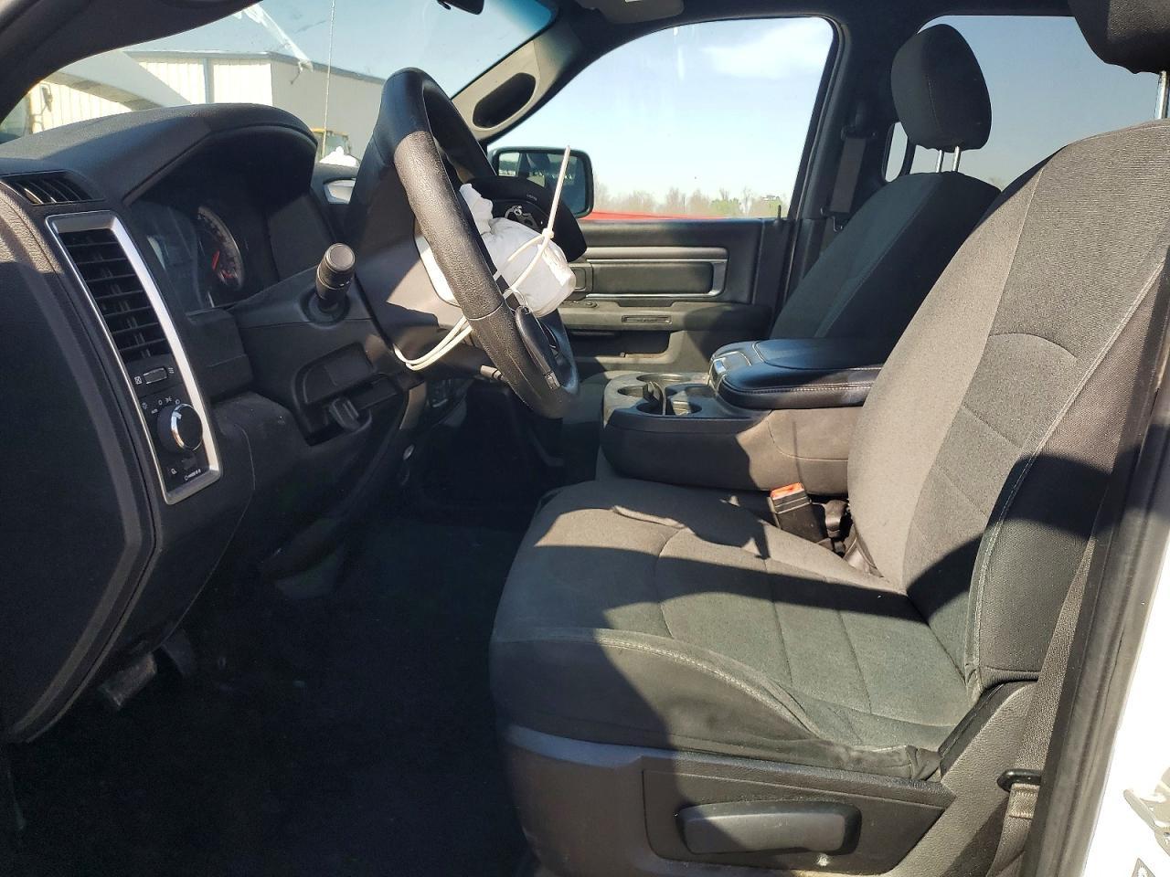 2021 Dodge RAM 1500 Classic SLT
