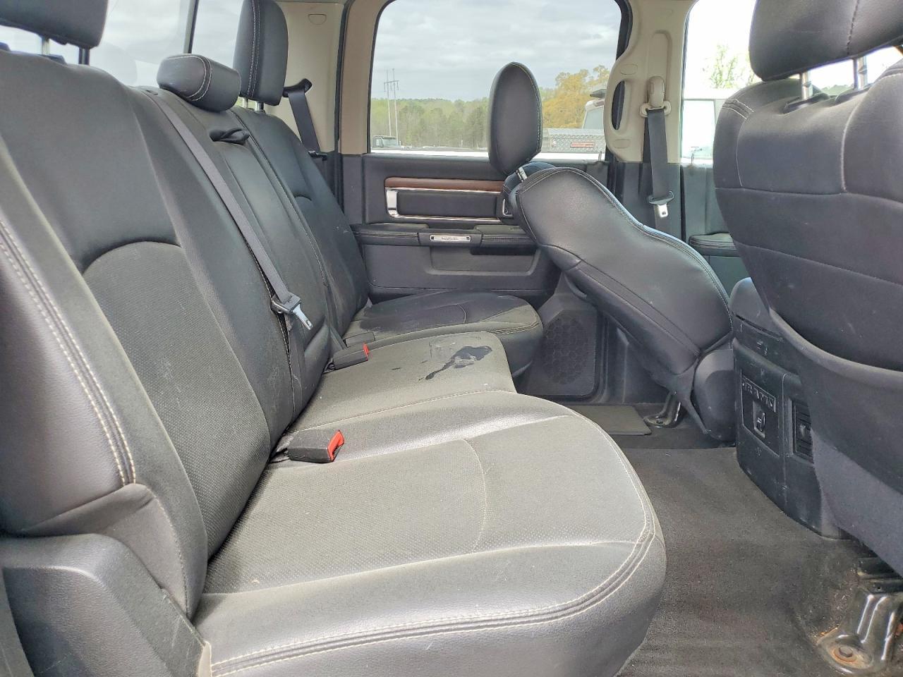 2016 Dodge 1500 Laramie