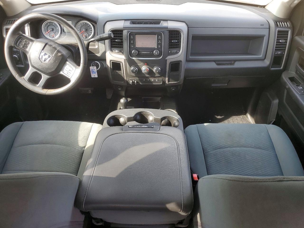 2018 Dodge RAM 3500 ST Flatbed Truck