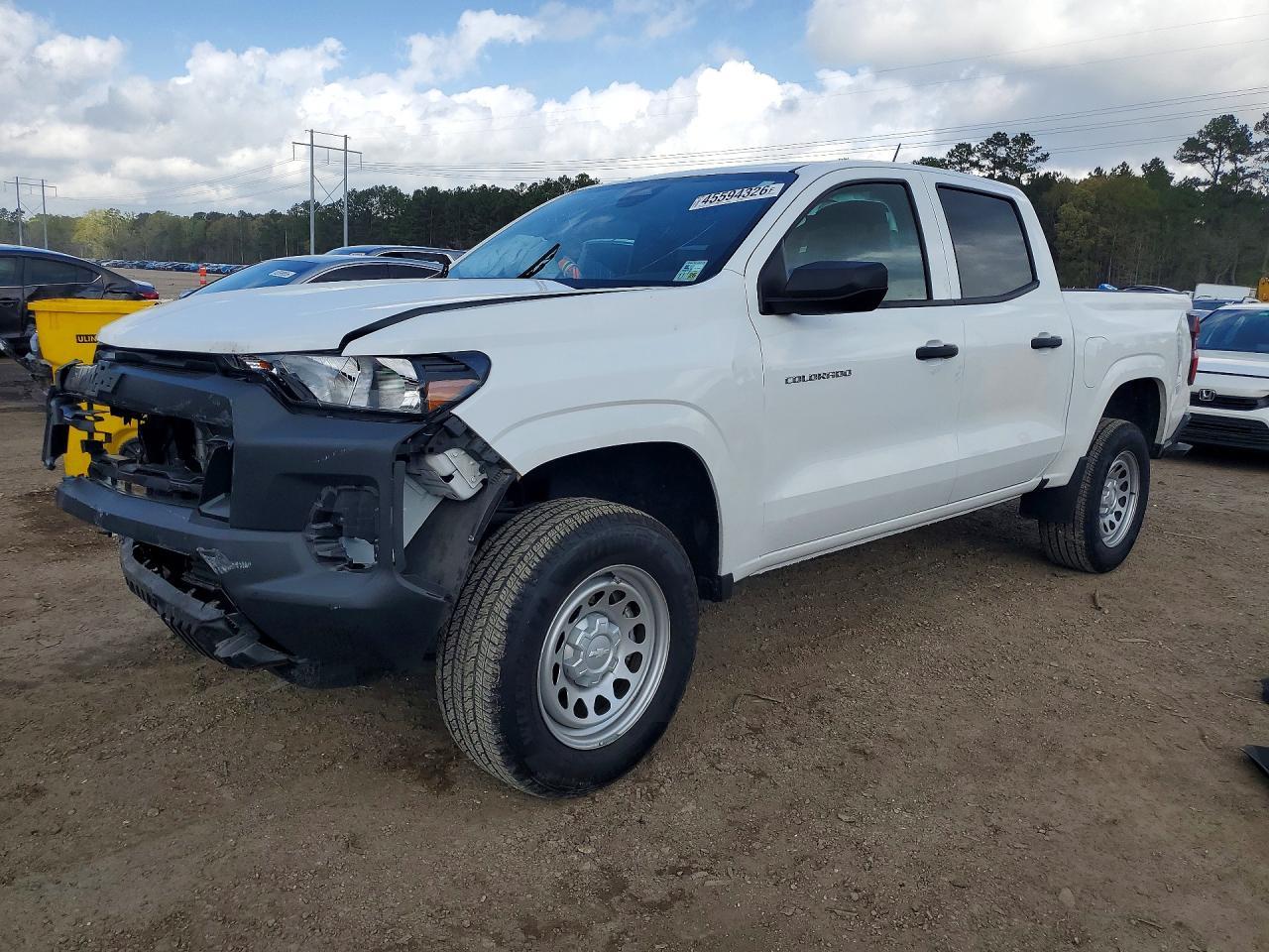 2025 Chev Colorado