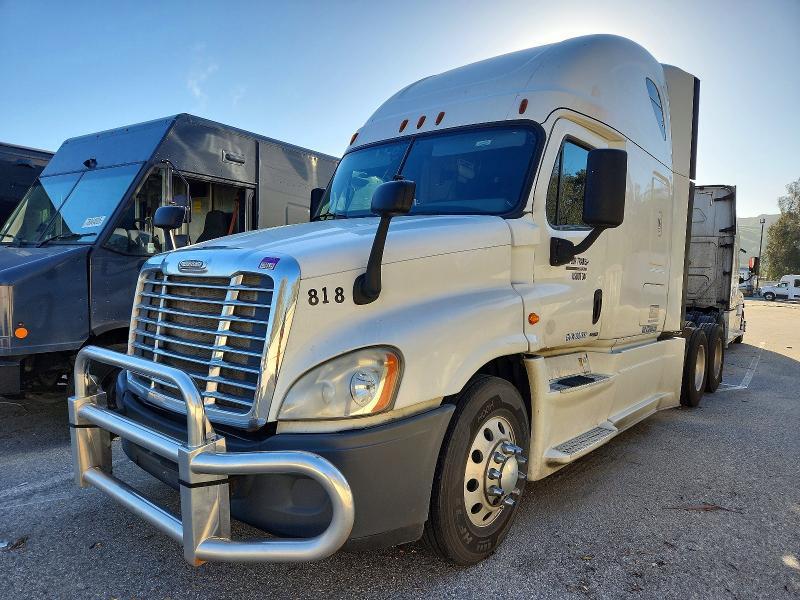 2016 Freigliner Cascadia 125