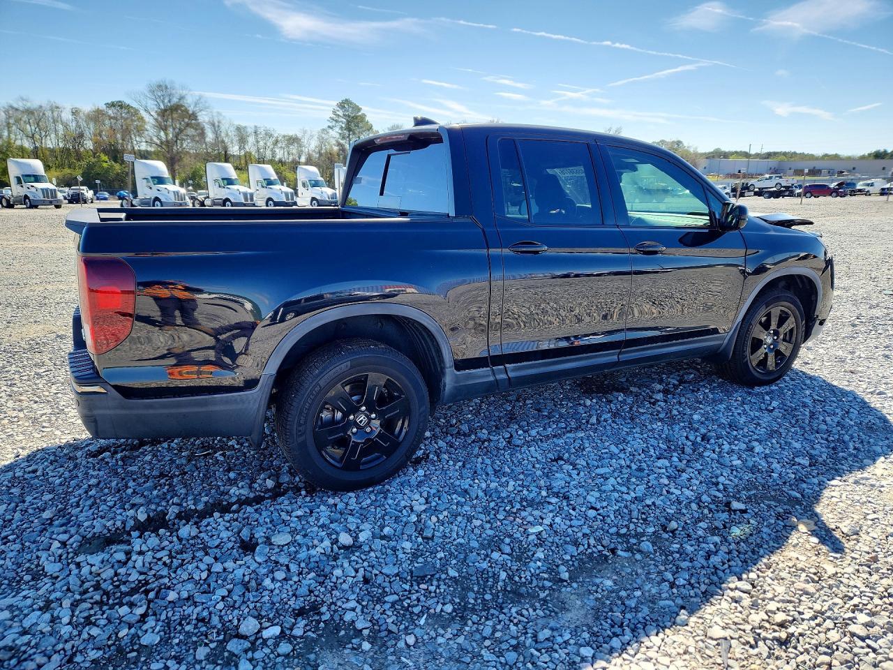2019 Honda Ridgeline Black Edition