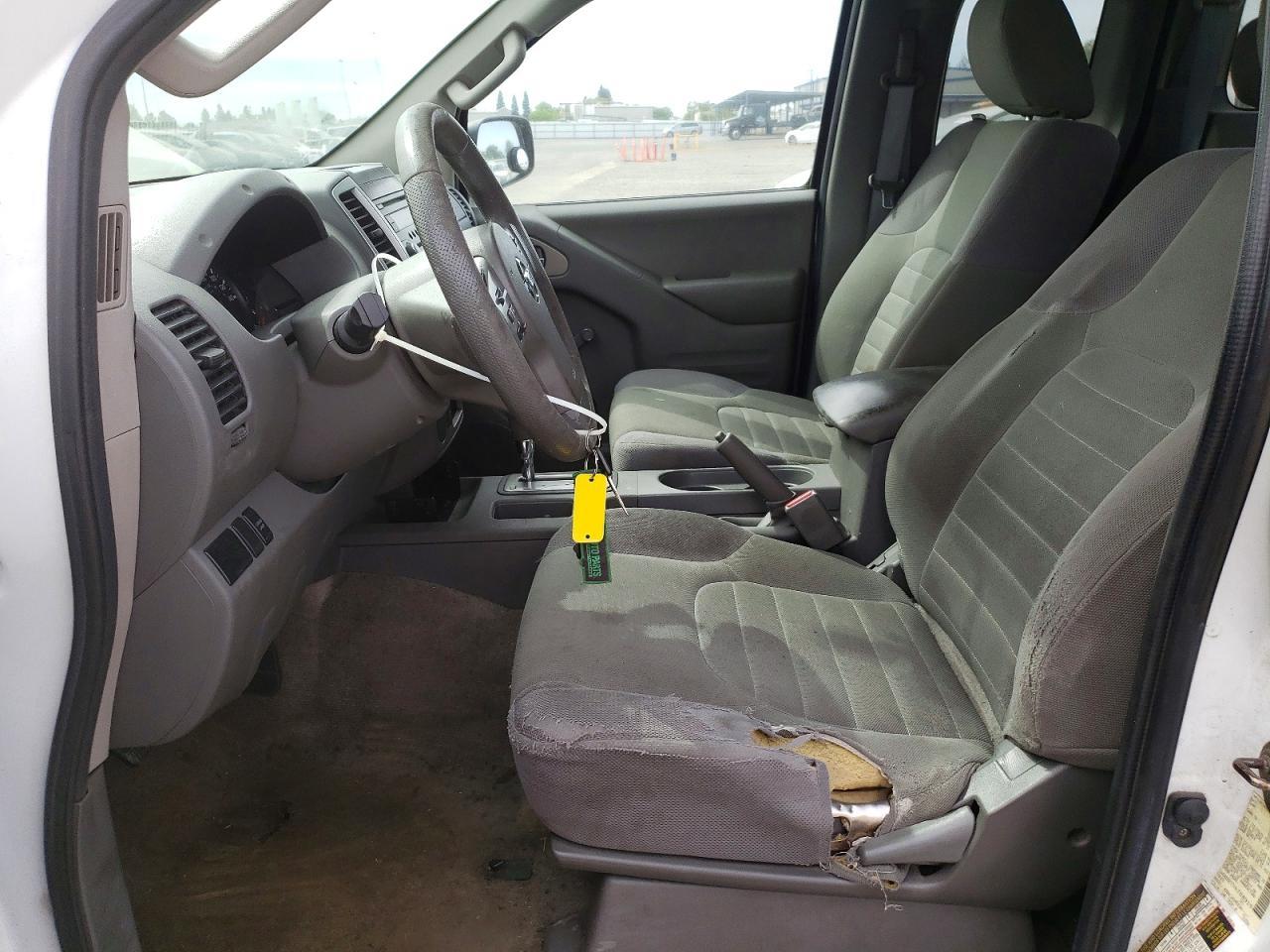 2015 Nissan Frontier S