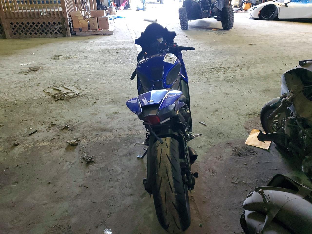 2024 Yamaha YZFR7
