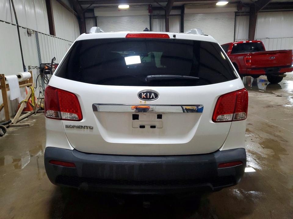 2012 KIA Sorento lx