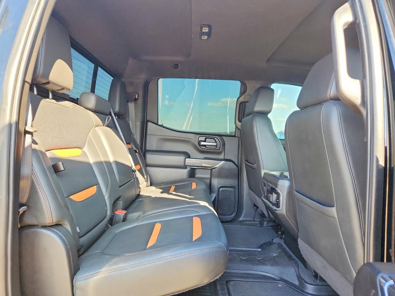 2021 GMC Sierra K1500 AT4