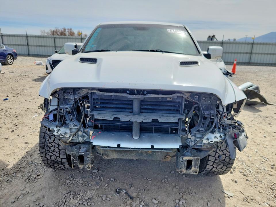 2016 Dodge Ram 1500 Sport