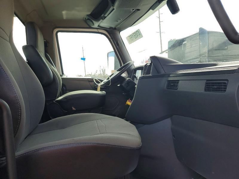 2019 International LT625