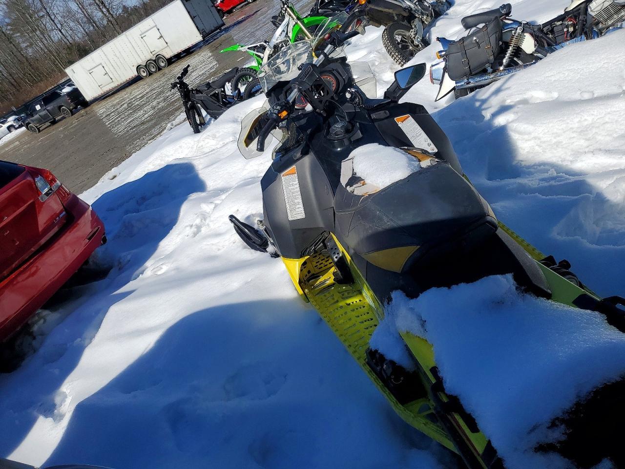 2015 Skidoo Utda MXZ X 800R E-TE