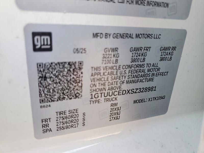 2025 GMC Sierra K1500 Elevation