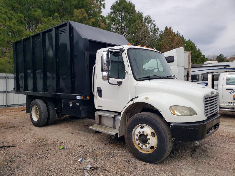 2005 Freightliner Business Class M2 Chipper Truck