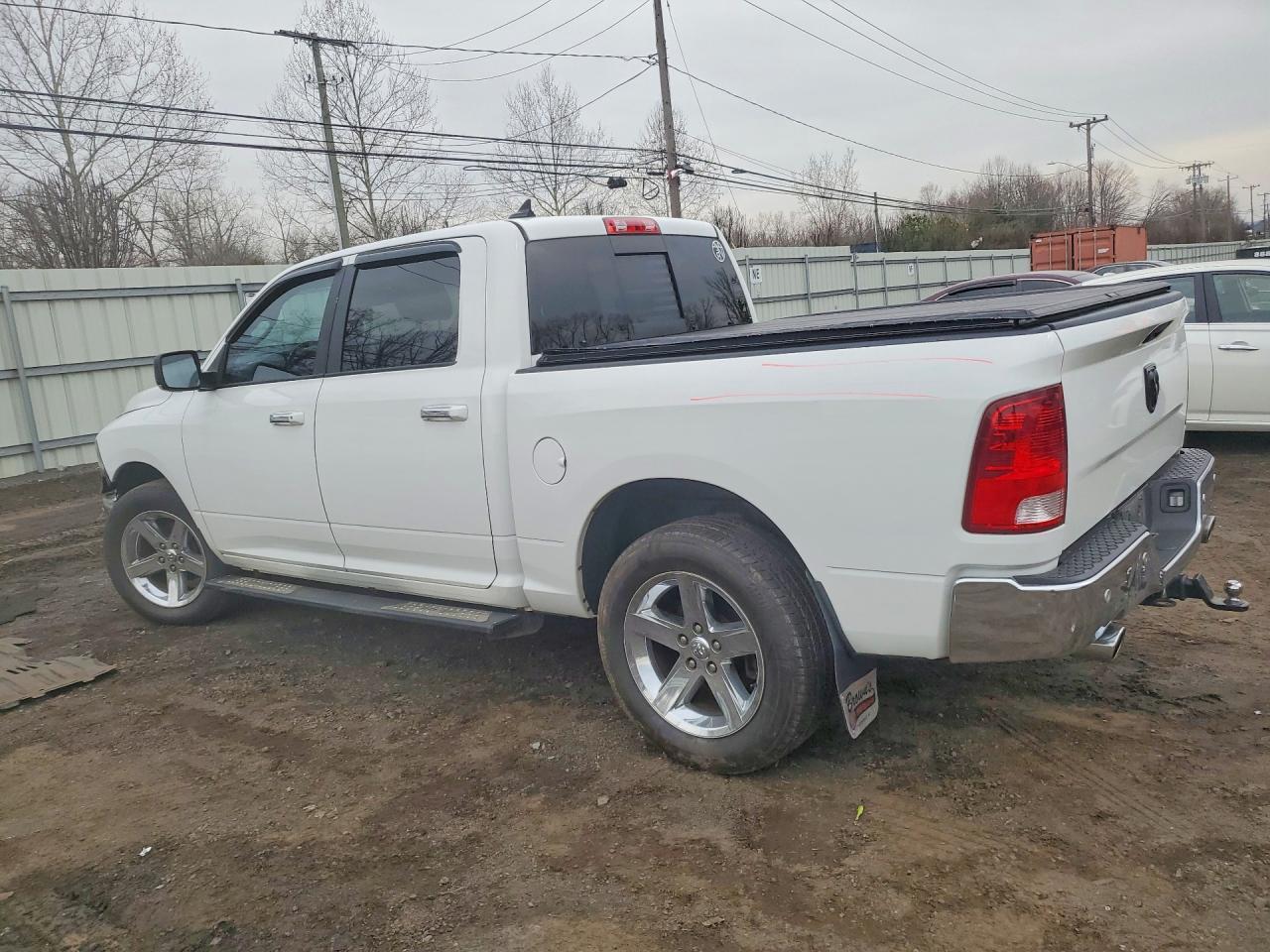 2016 Dodge RAM 1500 SLT