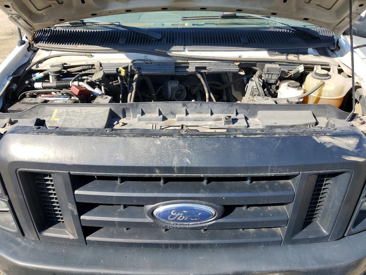 2008 Ford E250 Utility / Service van