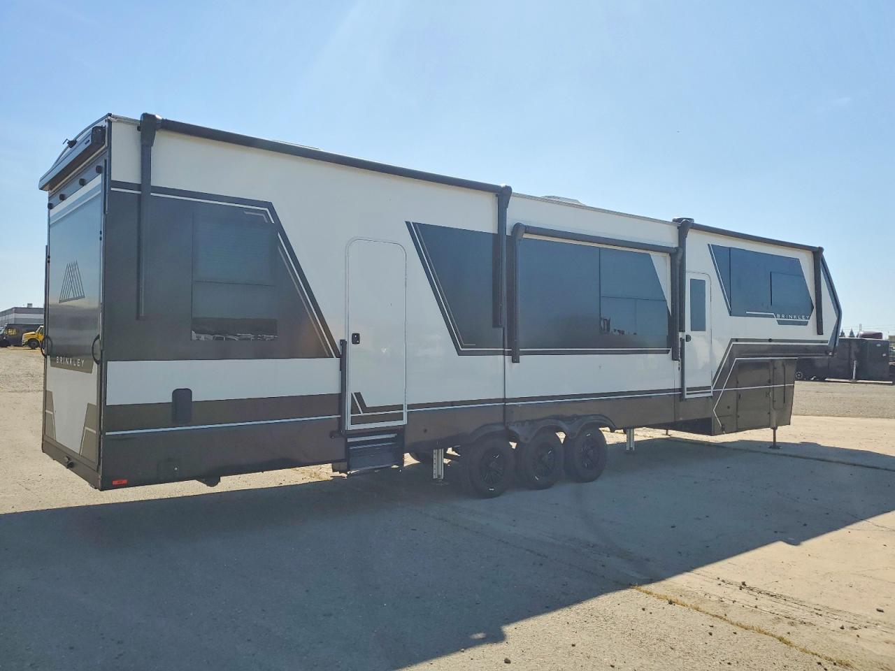 2025 Brinkleyrv Camper