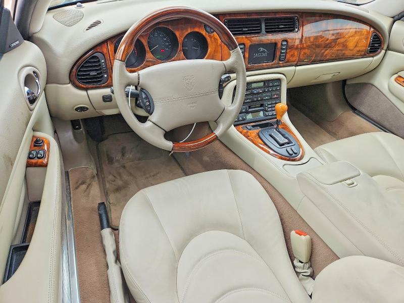 2002 Jaguar XKR