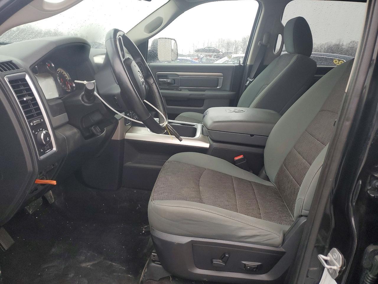 2016 Dodge RAM 1500 SLT