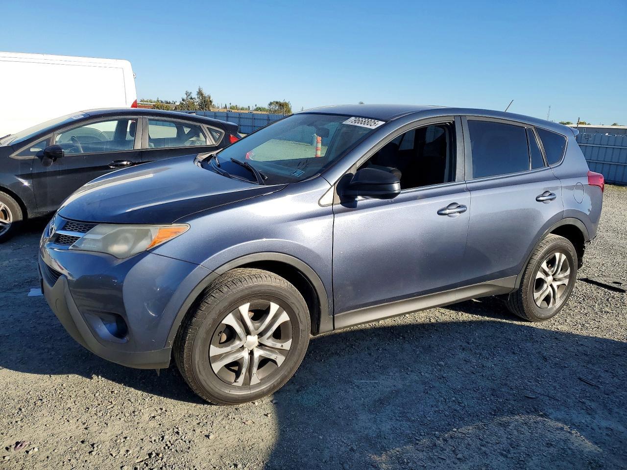 2014 Toyota Rav4 le